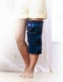 Actimove Post Trauma Knee Dressing Universal Size [Pack of 1]